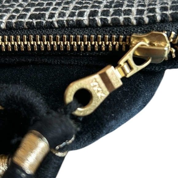 Fabric Fold over Black & Ivory Woven Clutch With Gold Sequins Zipper and Tassels - Picture 5 of 8